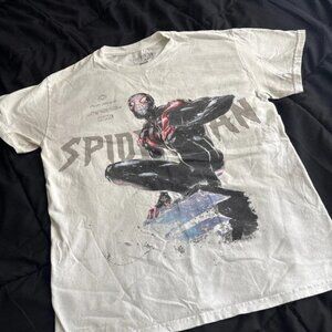 Spider man graphic tee
